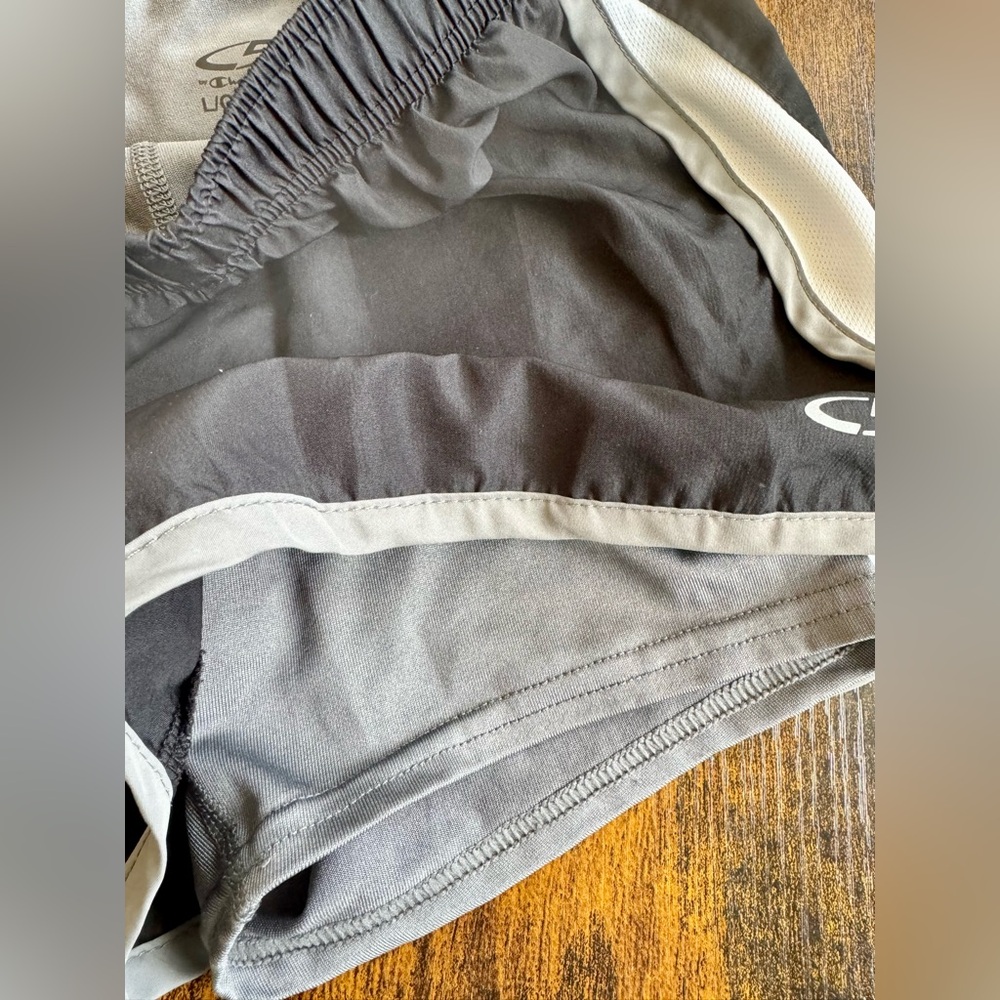 Champion shorts- set of 2.  Size 10/12 girls - Picture 4 of 9